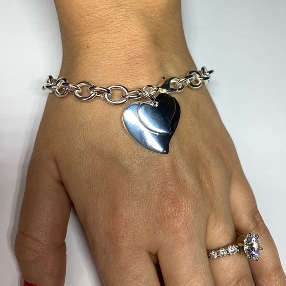 🌟 Silver Two Hearts Bracelet - Picture 7 of 9